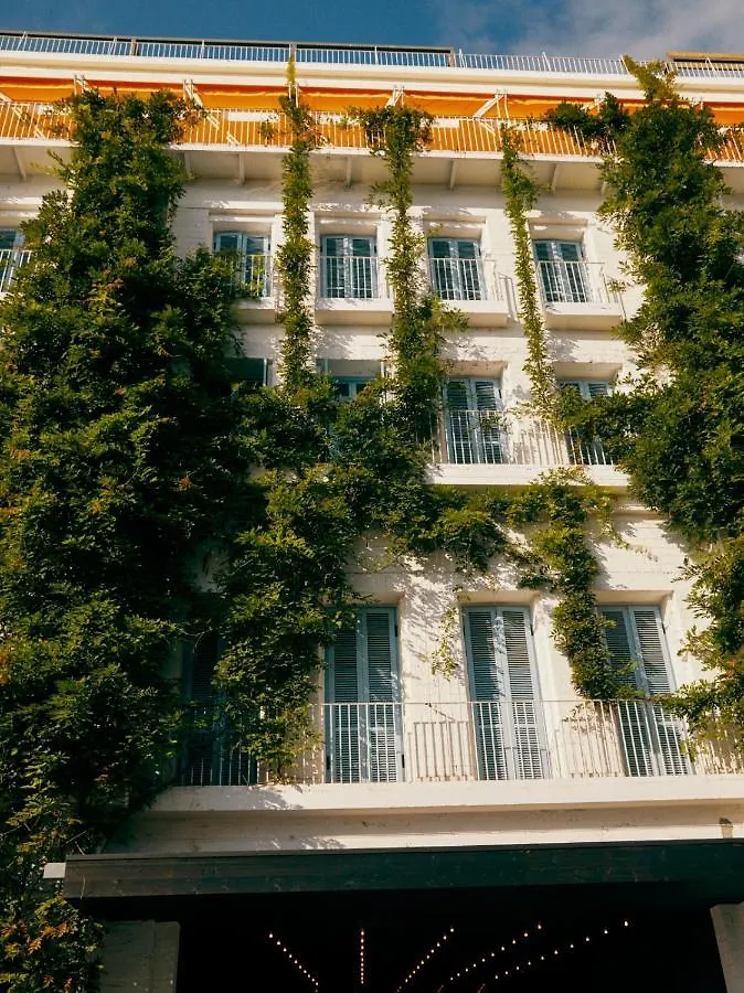 Rooms Hotel Batoumi